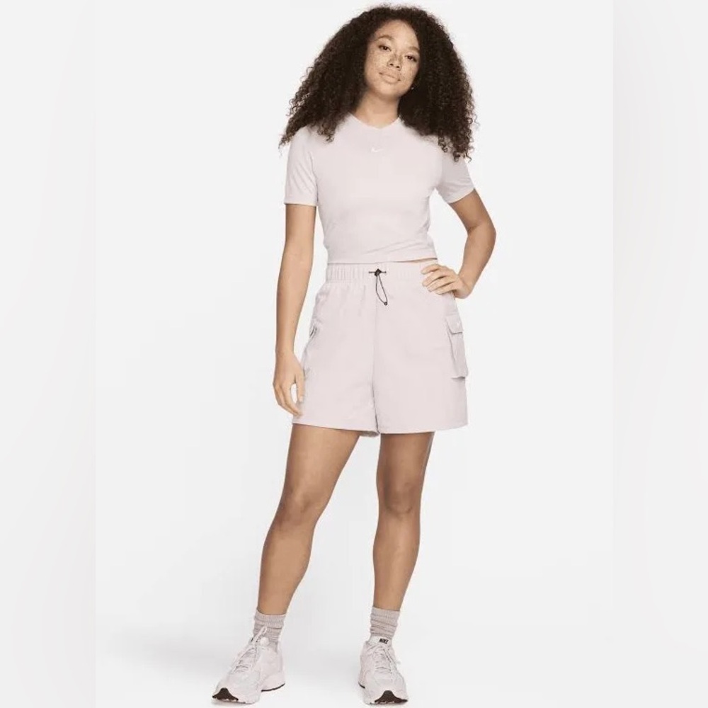 Nike High Rise Loose Fit Shorts - Soft Pink